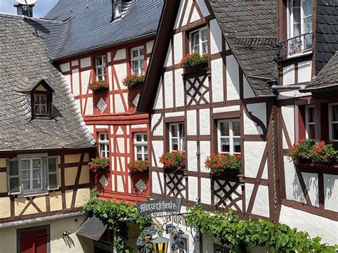 CAFE - HOTEL KLAPPERBURG (Beilstein) - Inn Reviews, Photos, Rate ...