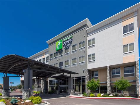 Holiday Inn Express & Suites Colorado Springs Central Hotel in Colorado ...