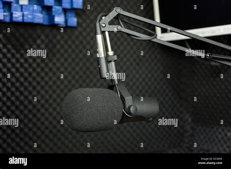 Recording Studio Microphone 的图像结果