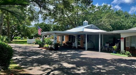 BROOKWOOD INN (Murrells Inlet) - Hotel Reviews & Photos - Tripadvisor