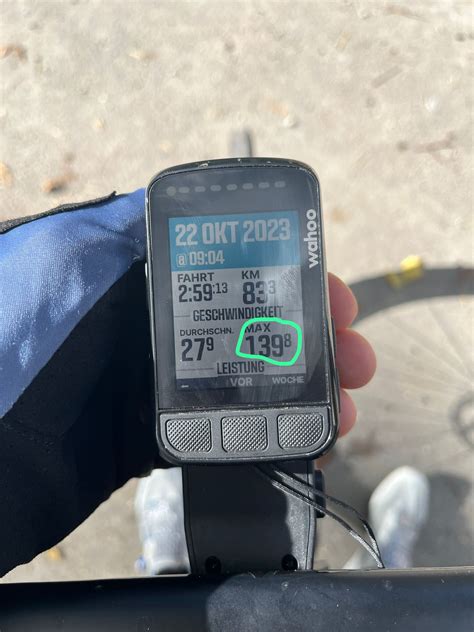 I'm using my Bolt v2 with a speed sensor. Ride summary shows max speed ...