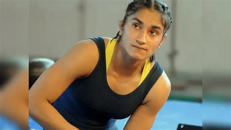 Vinesh Phogat Win Medal,एशियाई कुश्ती चैंपियनशिप: विनेश फोगाट ने कांस्य ...