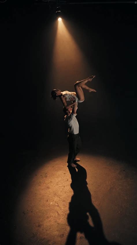 Jonah Almanzar | proud of my roomie | Instagram