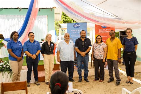 Ministry of Agriculture and Fyffes Join Forces to Fight Childhood Malnutrition in Belize - Fyffes