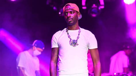 Reports: Chicago-born rapper Young Dolph fatally shot in Memphis | FOX ...