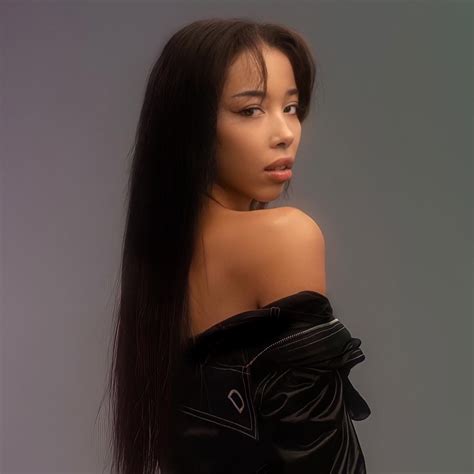 Лиа Лин - 67 фото