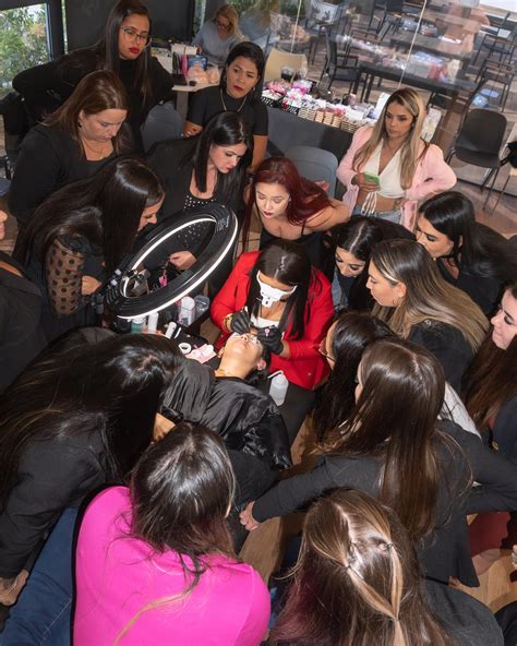 CÍLIOS Jessica Novak | CURSO DE CÍLIOS 5K+ (@jessicanovakacademy ...