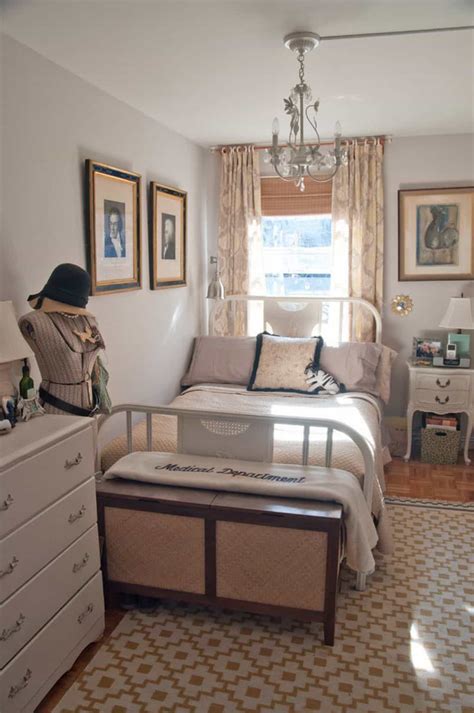 Nice Small Bedroom Arrangement Tips To Maximize The Space | Bedroom ...