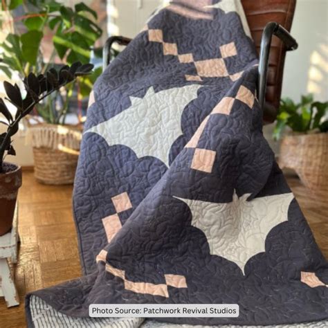 Top 7 Free Bat Quilt Patterns (+8 Bonus Patterns For Sale) - I Love ...