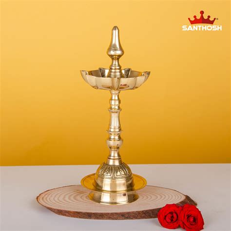 Brass 7-Mukha Param Vilakku Kalash – 11 Inch Height | 7-Mouth Oil Lamp ...
