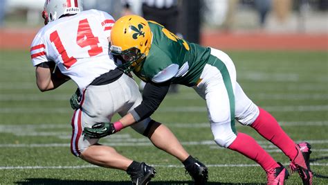 St. Norbert football players receive postseason honors