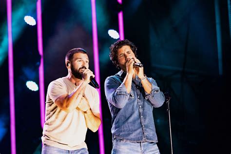 Dan + Shay open up about the struggles they faced as a group after The (Arena) Tour - Good ...