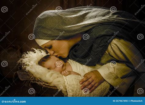 Mother Mary Live Nativity Scene Stock Photo - Image of mary, holiday ...