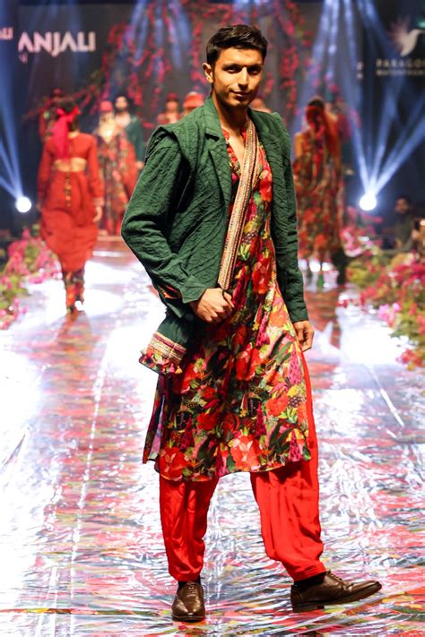 Rishi & Vibhuti | Luxury Pret & Occasions Wear Designer – Rishi and Vibhuti