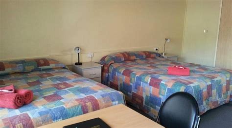 BEACH MOTOR INN (Frankston, Victoria) - Motel Reviews & Photos ...