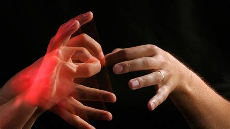 Deaf Sign Language 的图像结果