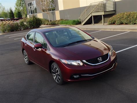 Seattle Honda Dealer Adopts Tesla & Apple Sales Elements, Learns Lessons