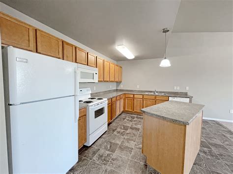 Willow Brooke Lodge Apartments