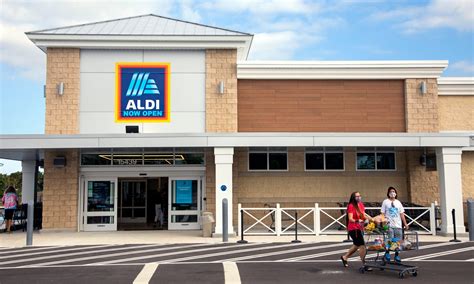 Westlake, west Boynton to get Aldi grocery stores in old Winn-Dixies