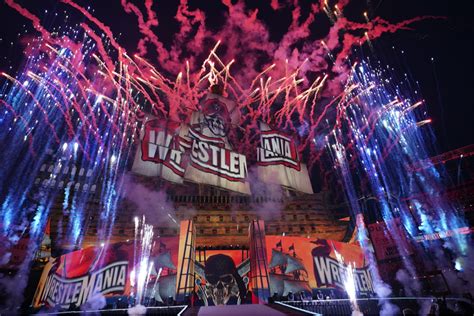 WWE第37届摔跤狂热大赛落幕，两日狂欢吸引51350人现场观赛