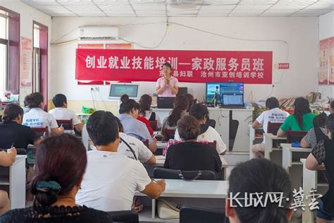 东光：“巾帼”技能培训班办到了家门口-沧州频道-长城网