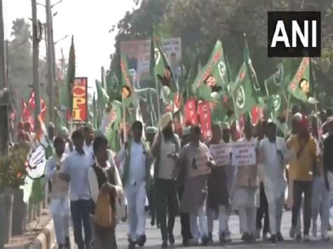 Bihar: Opposition protest against CM Nitish Kumar over his behaviour ...