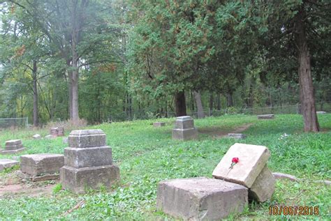 Bachelors Grove Cemetery & Settlement Research Center : r/CemeteryPorn