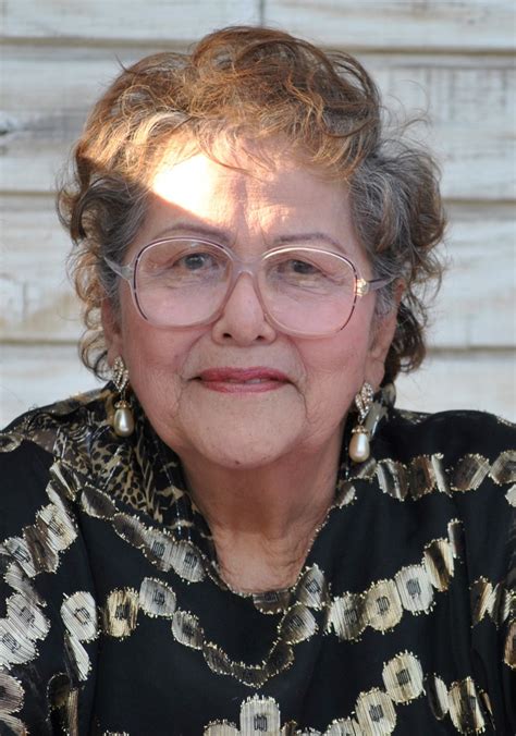Mercedes - De la Cruz Obituary - Long Beach, CA