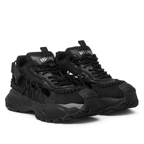 Versace Mercury: Sci-fi Style, Supreme Comfort | VERSACE