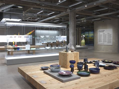 Collection Kakkonen - The Materials of the Exhibition Space - EMMA