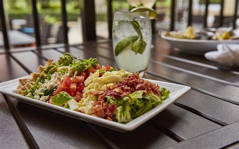 Dining | Hawkstone Country Club | Gainesville, FL | Invited