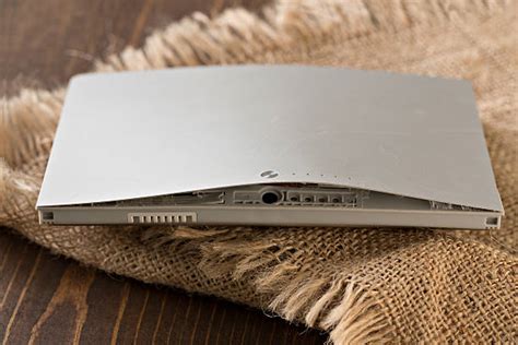 Laptop Battery Exploding 的图像结果