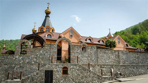 Мужской монастырь «Крестовая пустынь»: описание и история, святыни и ...