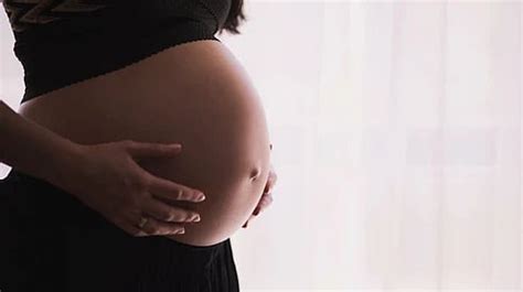 Couples opting for surrogacy to buy 3-year health insurance for ...