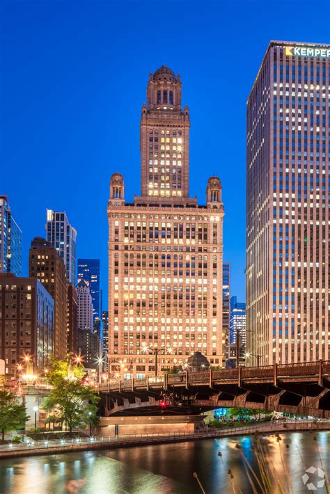 35 E Wacker Dr, Chicago, IL 60601 - The Jewelers Building | LoopNet