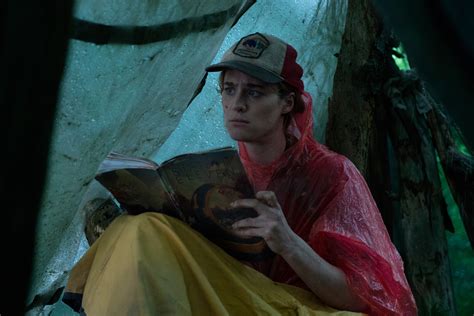 'Station Eleven' Review: An Uplifting Show Set Amid a Pandemic ...