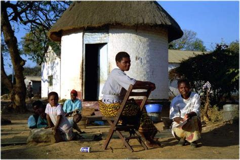 Village People in Zambia 的图像结果