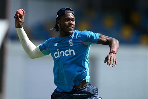 Jofra Archer reacts to Eoin Morgan's retirement