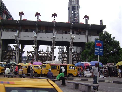 Lagos City Photo Blog: Tafawa Balewa Square