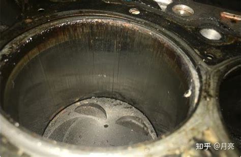 免拆发动机治理烧机油是用什么方法？
