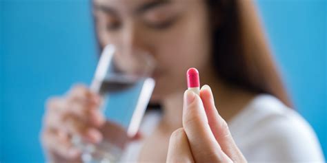 Vitamin B Complex: Uses, Benefits, Side Effects and Dosage