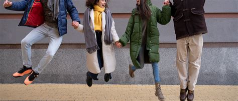 Crocs Women's Kadee Ii Flip Black Flops-4 Kids UK (202492-001) : Amazon ...