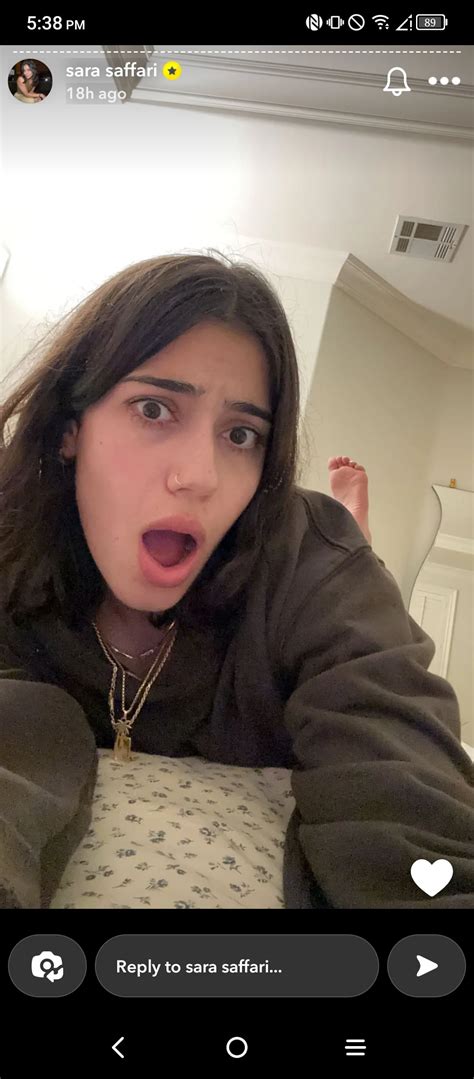 Sara Safari teasing : r/TikTokFeet