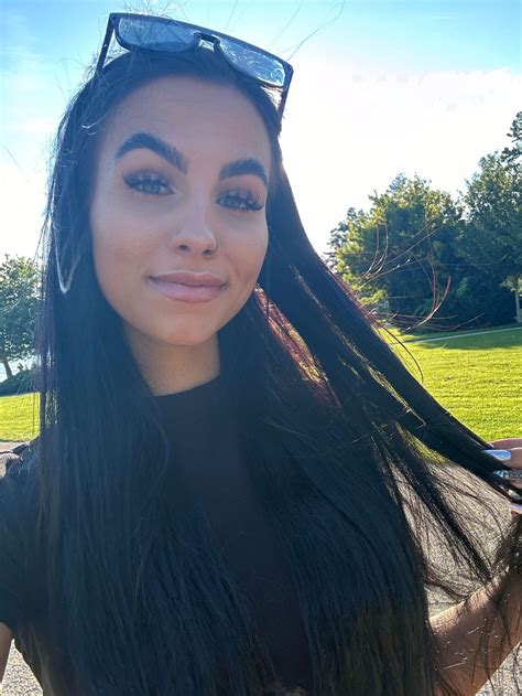 "Nicht stolz auf dich": Wie sehr ist Onlyfans mittlerweile Mainstream? - Webmix - derStandard.at ...