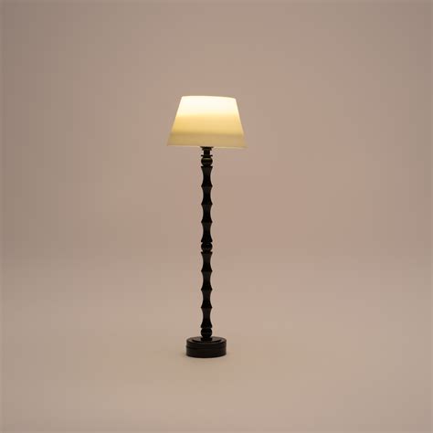 Scalloped Floor Lamp - The Modern Dollhouse