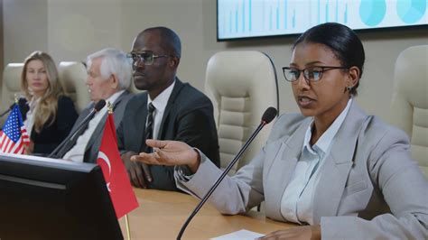 Female Political Leader 的图像结果