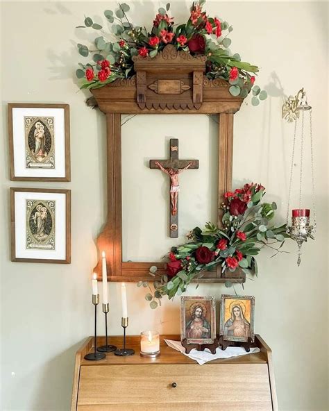 Altar em casa | Catholic decor, Home altar catholic, Home altar