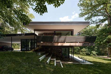 In Situ Studio overhauls James Taylor's childhood home