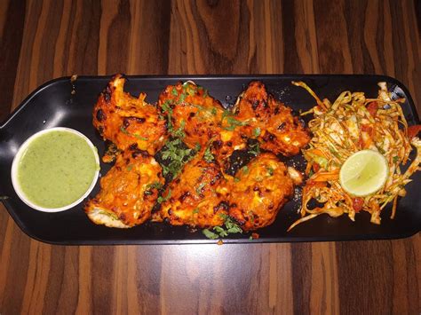 Visit Mh04 For Their Delish Food & Well-Stocked Bar! | LBB