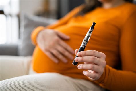 Can I Vape While Breastfeeding? Facts About Vaping for Breastfeeding ...